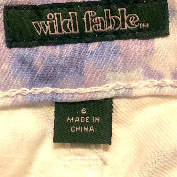 Juniors Shorts - Picture 3 of 3